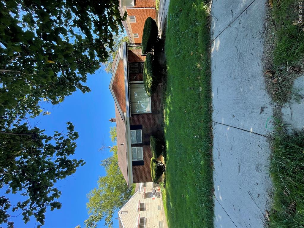 20550 Patton Street, Detroit, MI 48219
