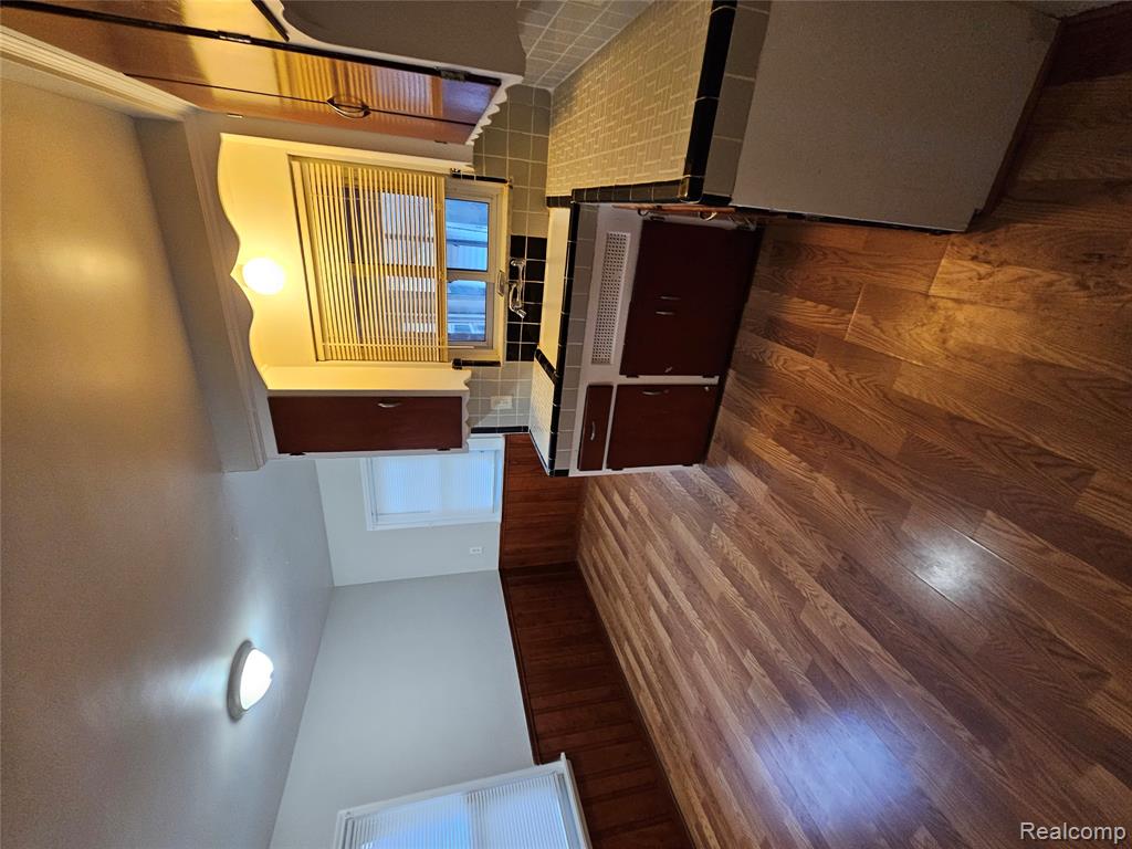 5915 LODEWYCK Street, Detroit, MI 48224 — Photo 10