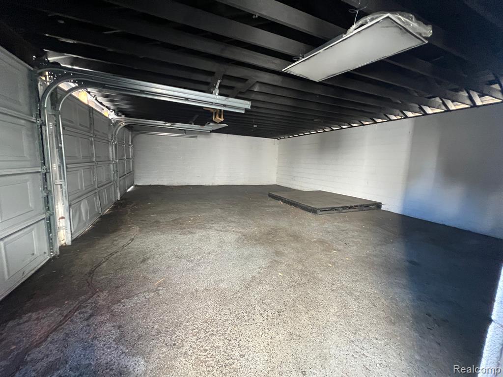 13837 Conant Street, Hamtramck, MI, 48212