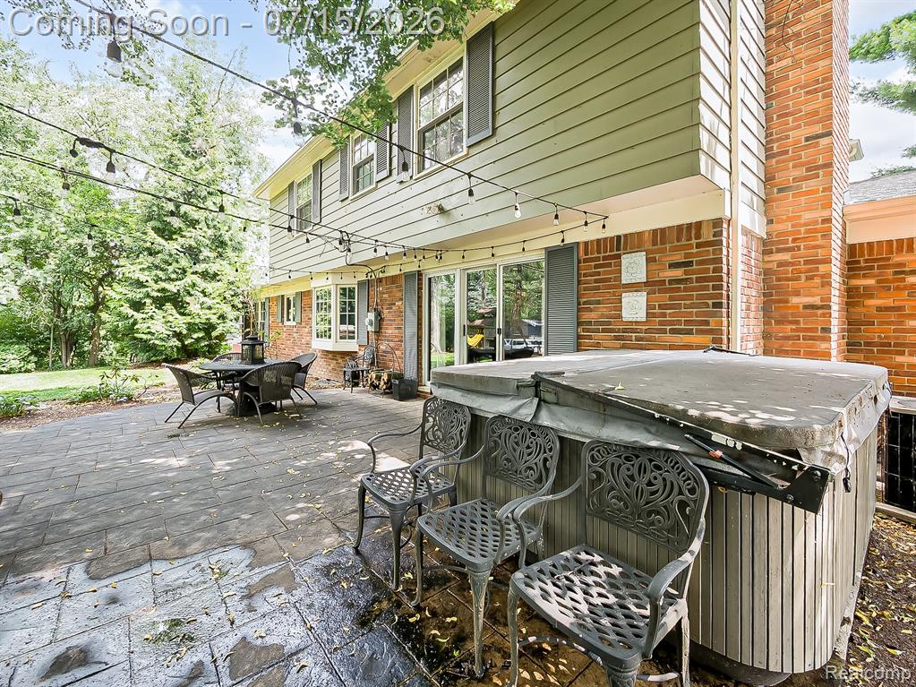 6730 Meadowlake Road, Bloomfield Hills, MI 48301 — Photo 55