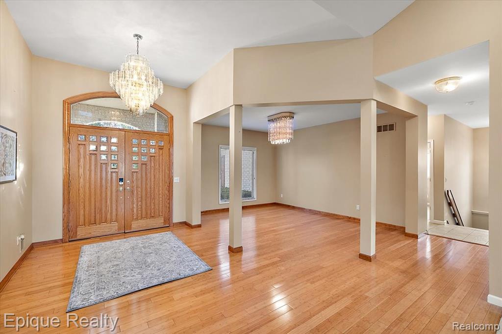 374 Oakbridge Drive, Oakland, MI 48306 — Photo 29