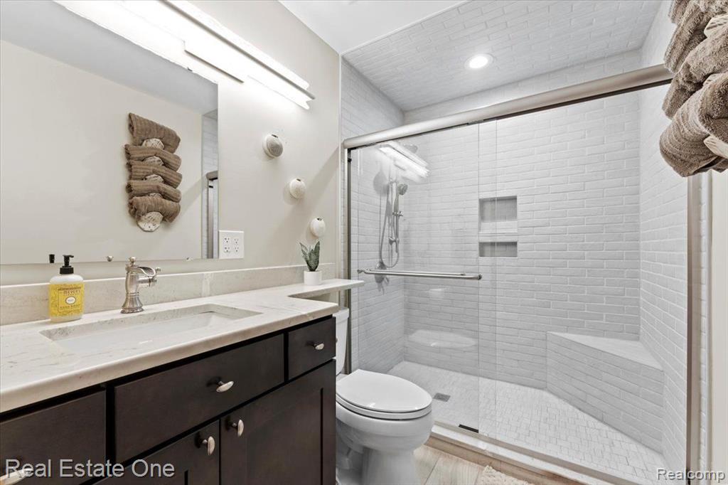 9671 STERLING Avenue, Allen Park, MI 48101 — Photo 26
