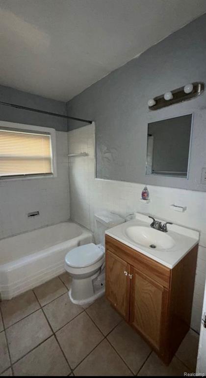 6387 Warwick Street, Detroit, MI 48228 — Photo 10