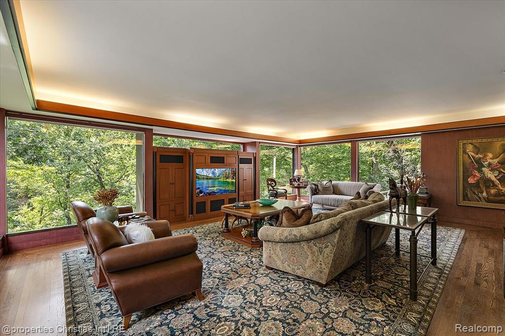 4647 Private Lake Drive, Bloomfield Hills, MI 48301 — Photo 22