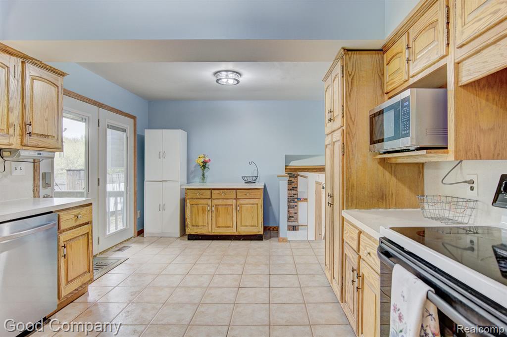 4378 Vernor Road, Attica, MI 48412 — Photo 11