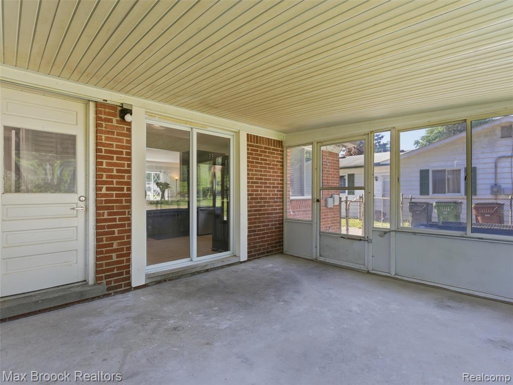 47375 Harry Street, Utica, MI 48317 — Photo 28