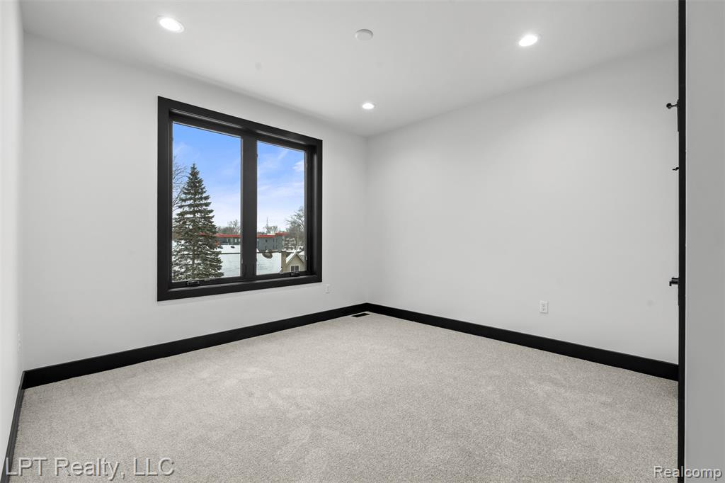 523 Walnut Street, Brighton, MI 48116 — Photo 34