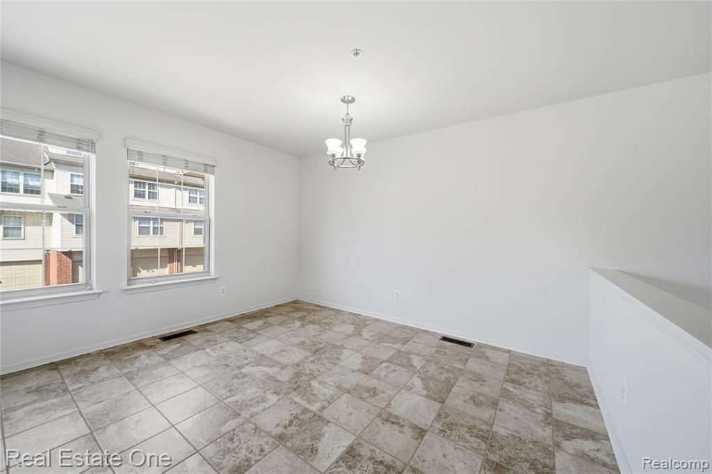 402 Old Pine Way, Walled Lake, MI 48390 — Photo 14