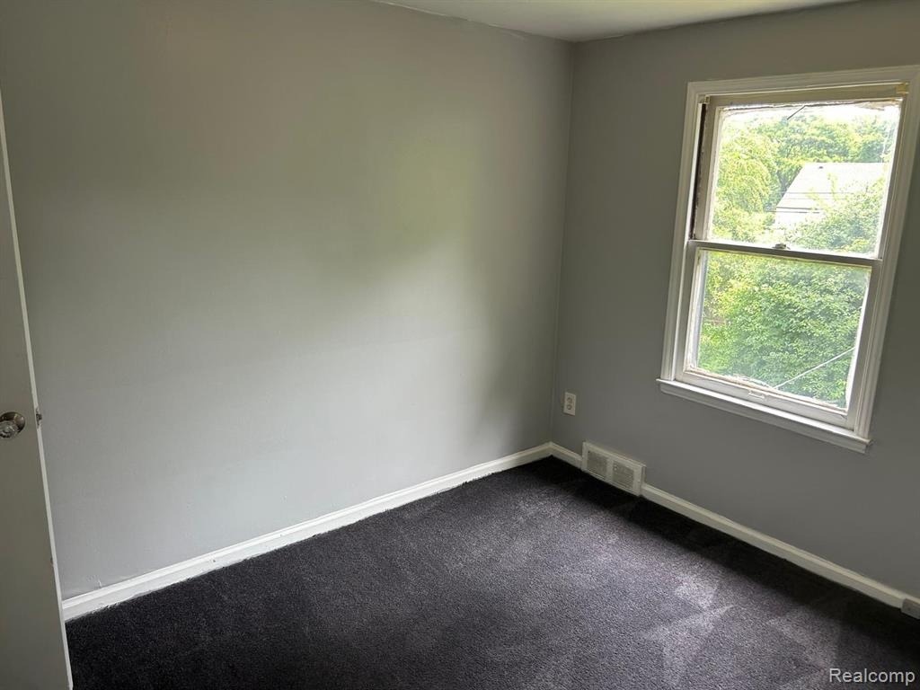 7760 Evergreen Avenue, Detroit, MI 48228 — Photo 8