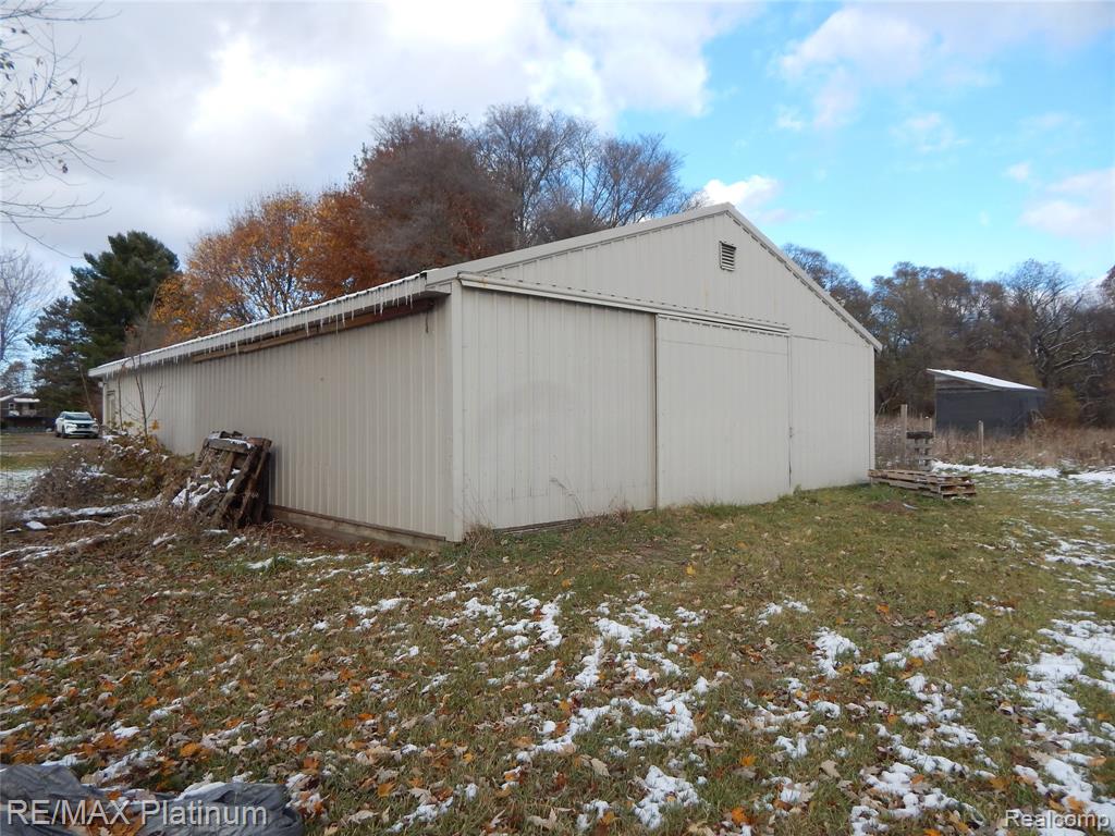 10321 E Lovejoy Road, Perry, MI 48872 — Photo 43