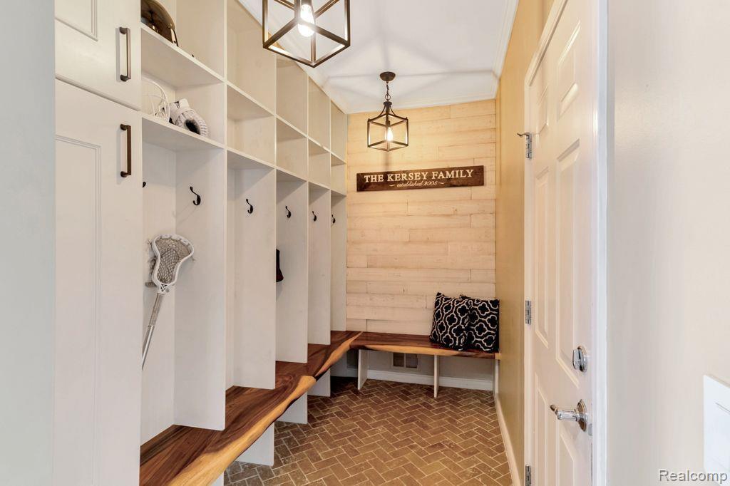 48956 RUNNING TROUT Lane, Northville, MI 48168 — Photo 19
