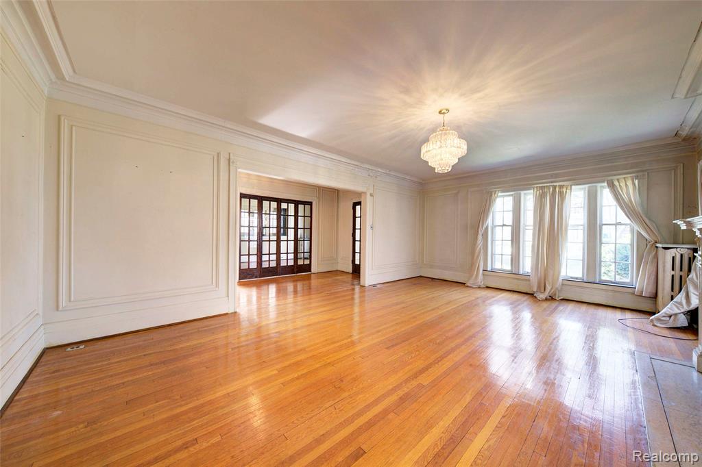 121 Longfellow Street, Detroit, MI 48202 — Photo 15