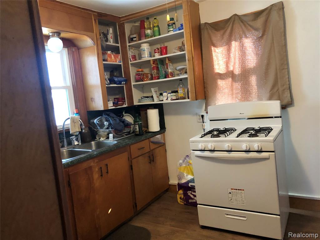 427 S State Street Street, Caro, MI 48723 — Photo 7