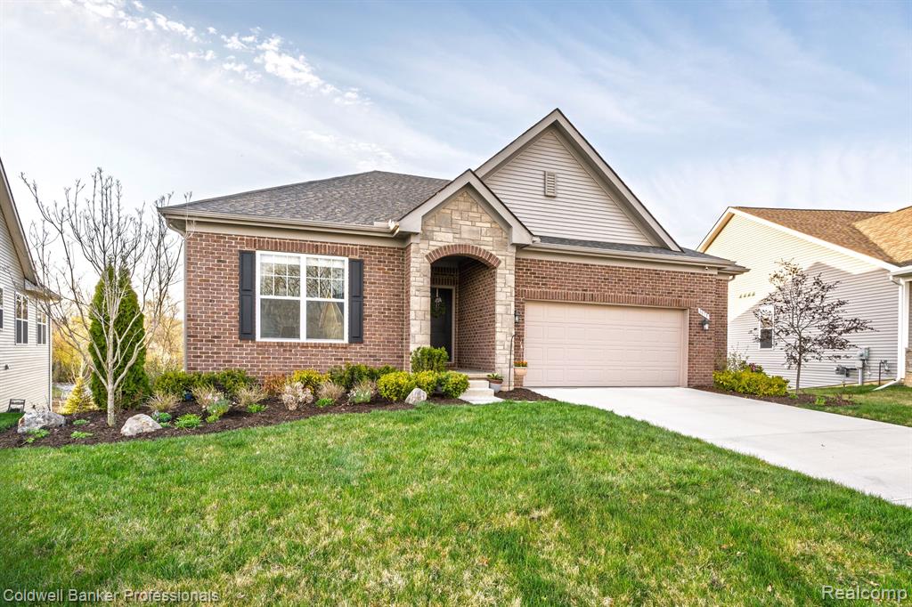 8075 ALYSSA Drive, Brighton, MI 48116 — Photo 36