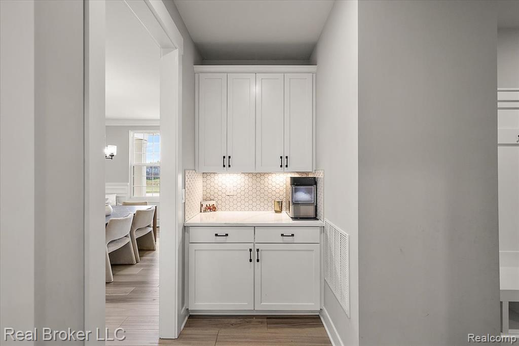 52044 Barnstaple Drive, Northville, MI 48167 — Photo 14