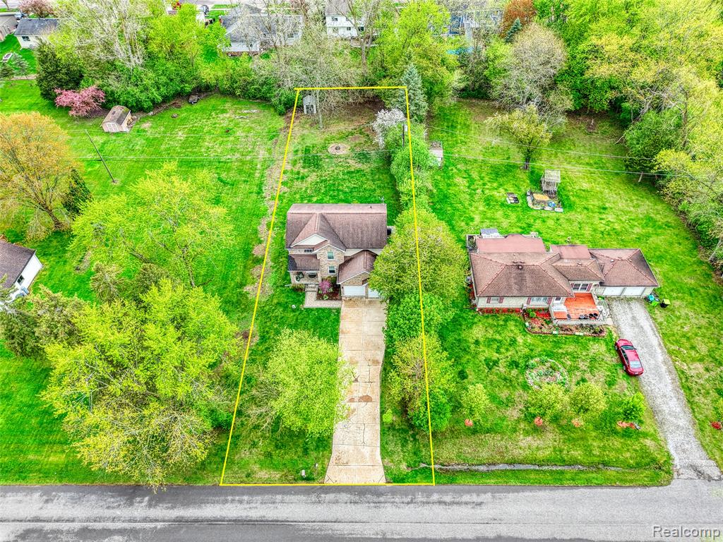 25929 Clark, Novi, MI — Photo 2