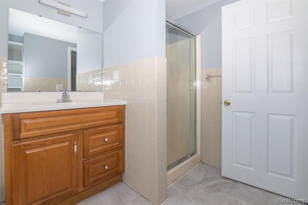 4941 S HILL Road, Milford, MI 48381 — Photo 14