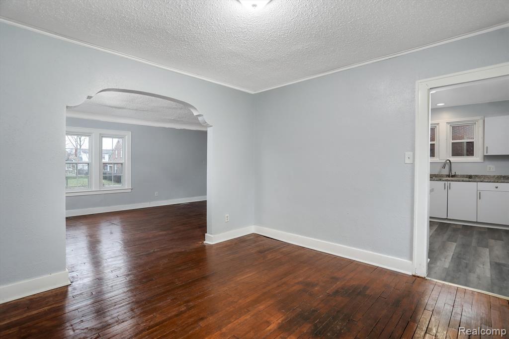 91 W GRIXDALE, Detroit, MI 48203 — Photo 10