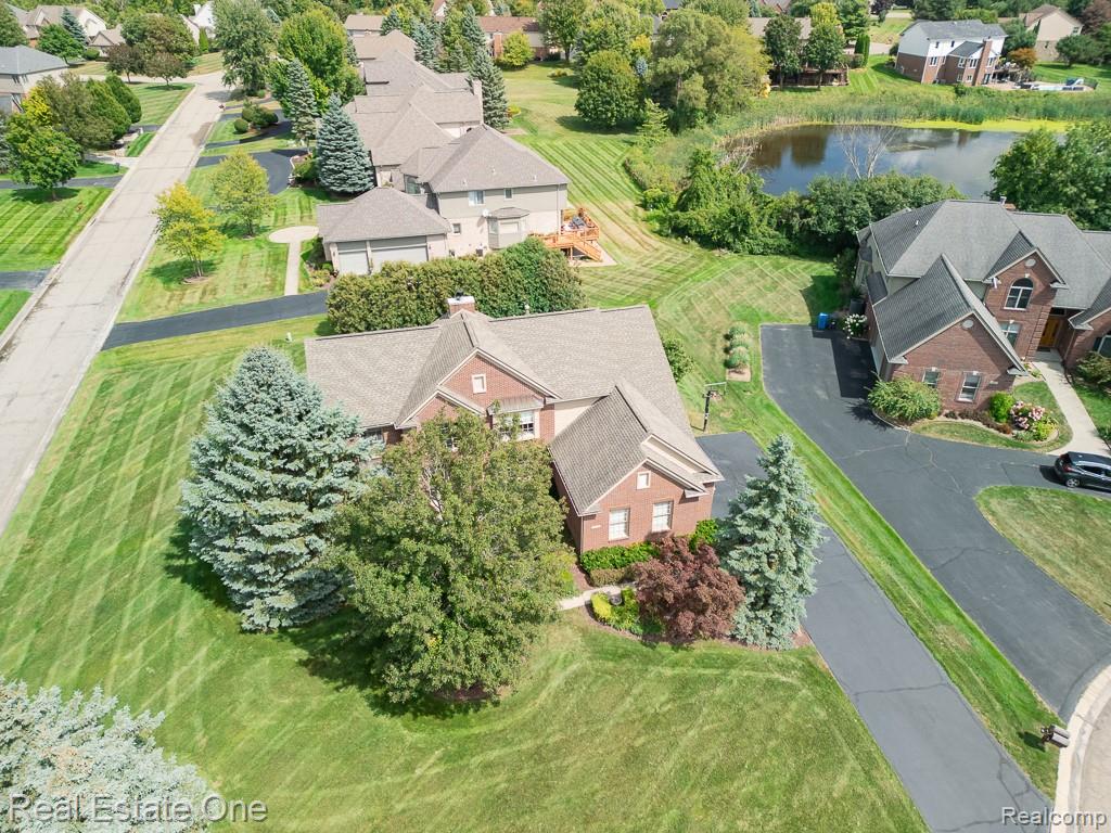 4595 Dunbar Court, Rochester, MI 48306 — Photo 38