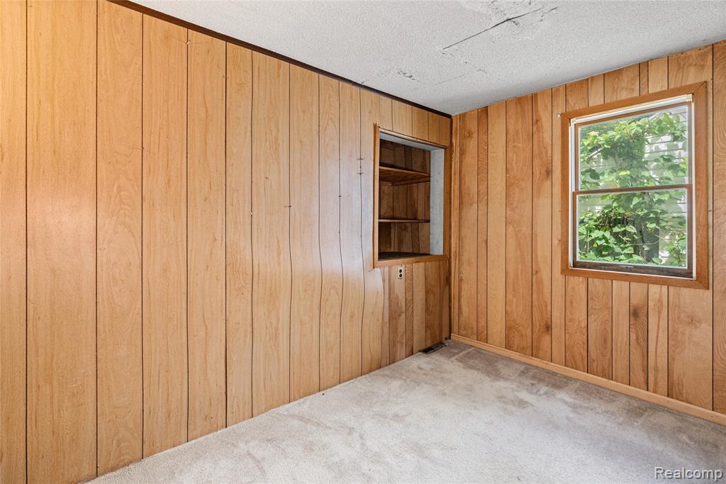 1975 Porter Road, White Lake, MI 48383 — Photo 9