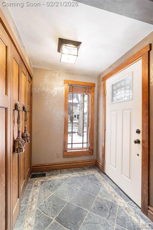 825 S Leroy Street, Fenton, MI 48430 — Photo 20