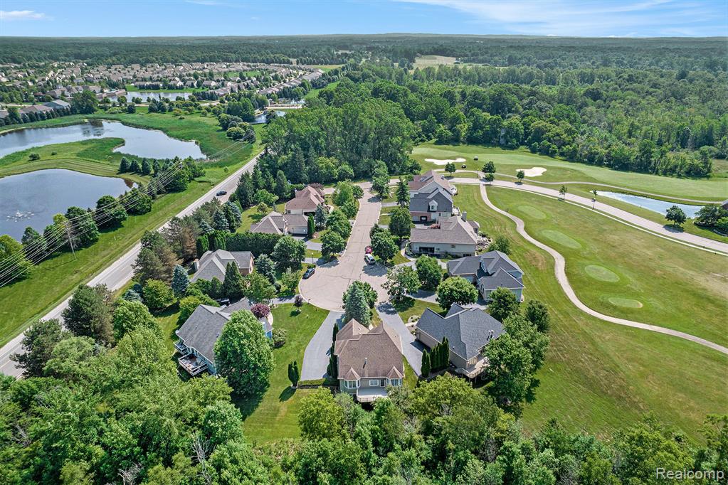 6161 Golfside Court, Grand Blanc, MI 48439 — Photo 29