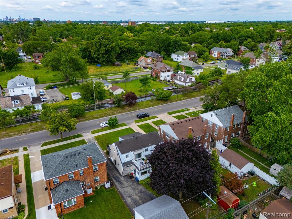 648 Alter Road, Detroit, MI 48215 — Photo 46