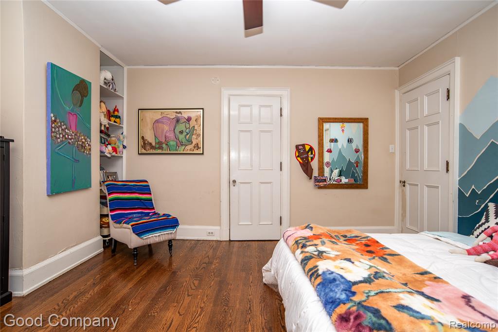 1704 Iroquois Street, Detroit, MI 48214 — Photo 35
