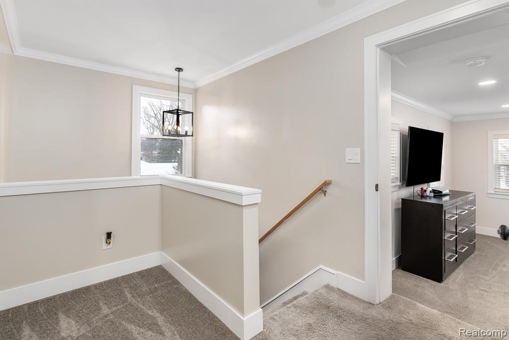 907 UNIVERSITY PL, Grosse Pointe, MI 48230 — Photo 26