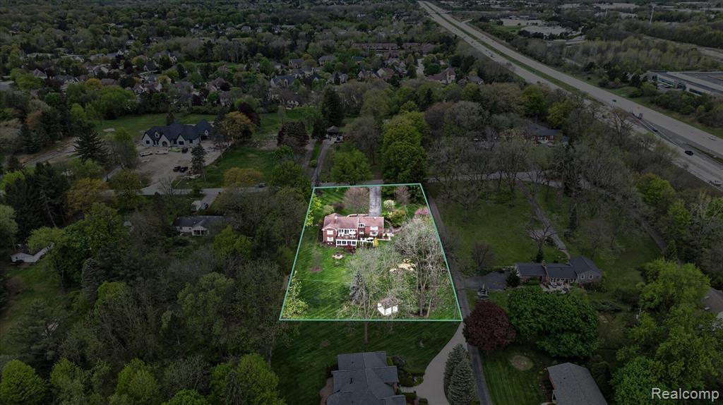 13960 Ridgewood Drive, Plymouth, MI 48170 — Photo 57