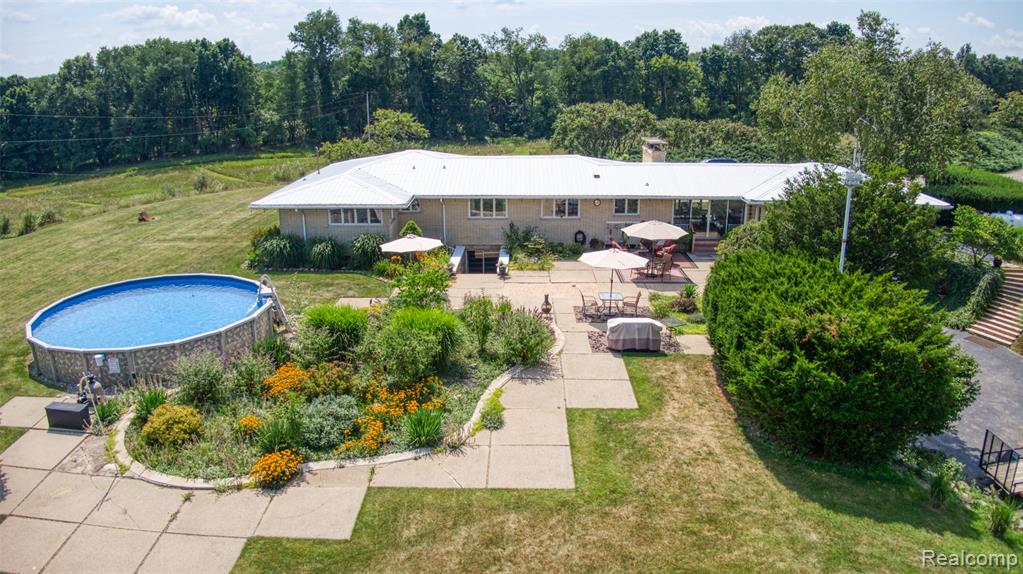 18999 Weller Road, Gregory, MI 48137 — Photo 3