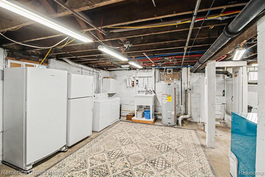 525 W Buno Road, Milford, MI 48381 — Photo 29