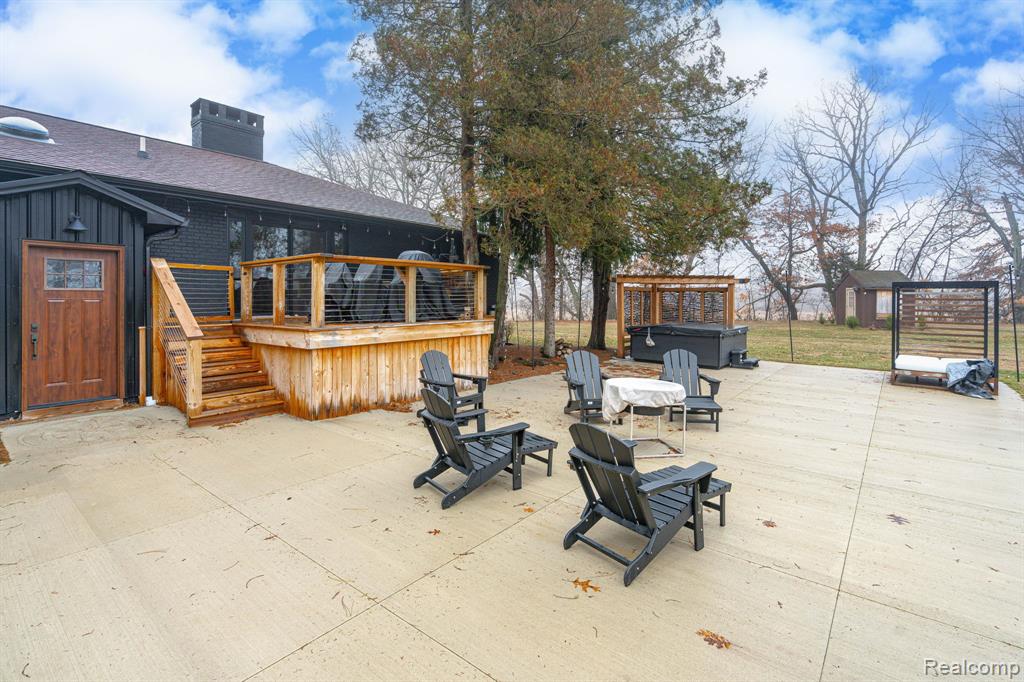 6803 Napoleon Road, Jackson, MI 49201 — Photo 7