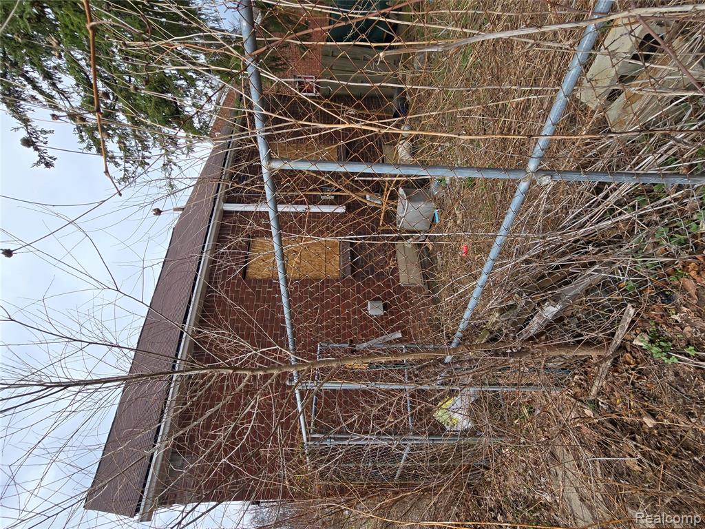 19182 Hickory Street - Photo 3