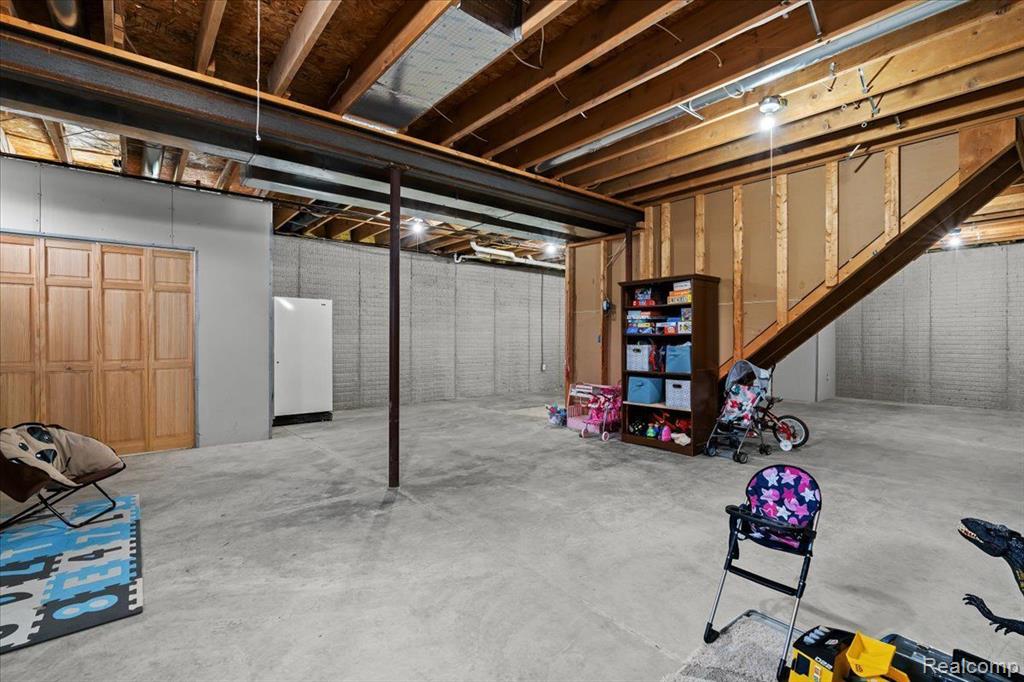 616 N FAIRGROUNDS Road, Imlay City, MI 48444 — Photo 24