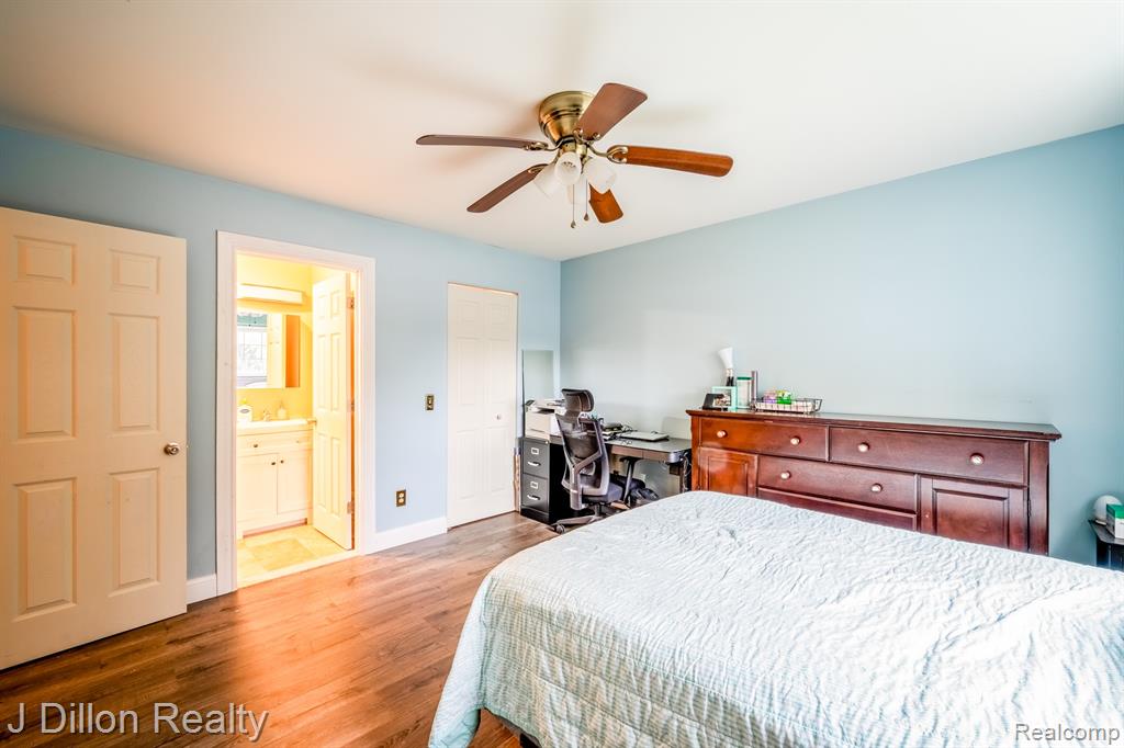 653 E Fox Hills Drive, 49, Bloomfield Hills, MI 48304 — Photo 15