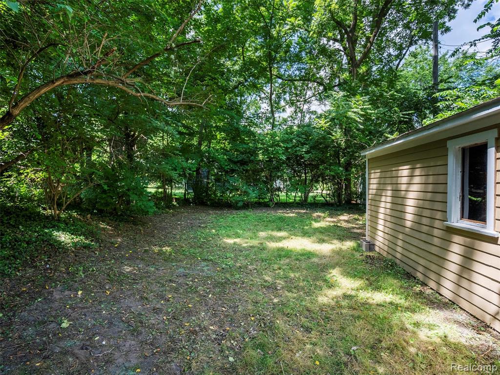 1713 Pontiac Trail, Ann Arbor, MI 48105 — Photo 9