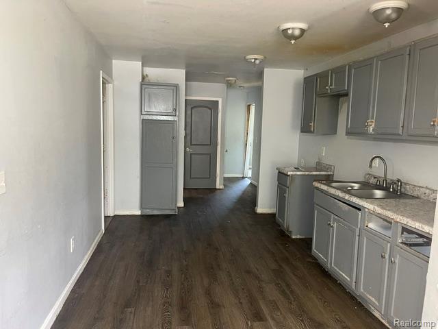 4808 Dickerson Street, Detroit, MI 48215 — Photo 6
