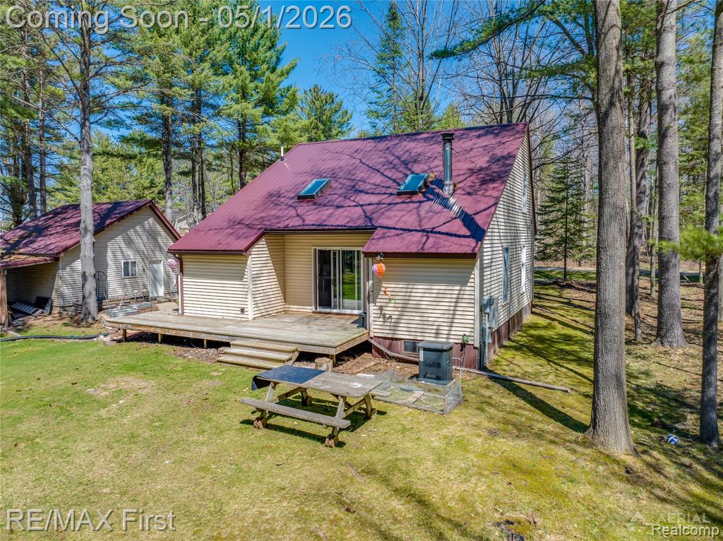 2063 Victoria Court, Lupton, MI 48635 — Photo 8