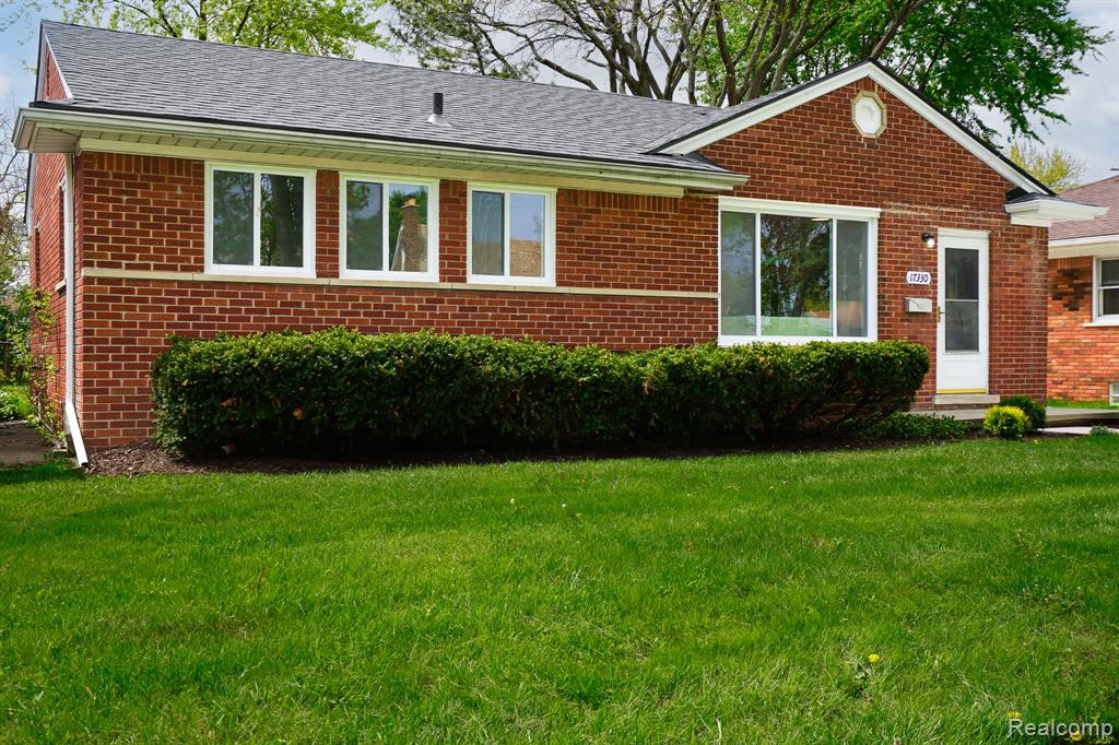 17330 Ego Avenue, Eastpointe, MI 48021 — Photo 3