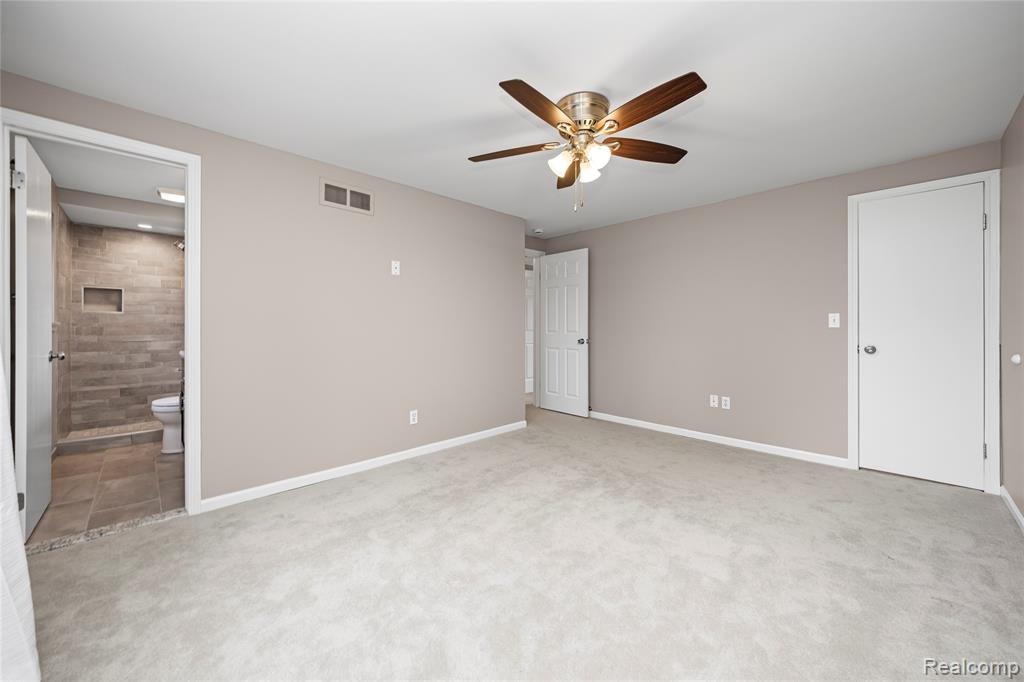 864 Dressler Lane, Rochester Hills, MI 48307 — Photo 30
