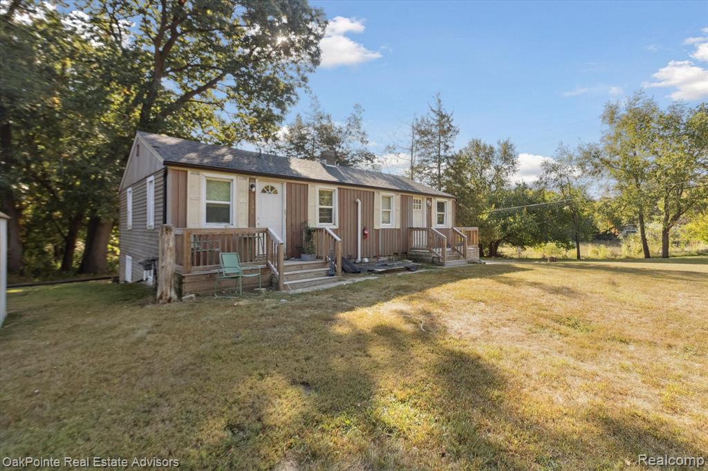 11429 Frey Court, Whitmore Lake, MI 48116 — Photo 30