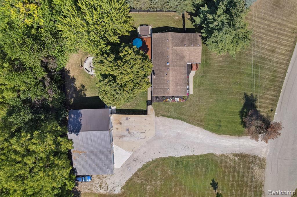6524 Reilly Drive S, Gregory, MI 48137 — Photo 49