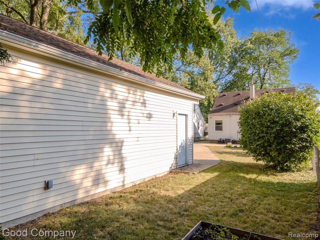 501 E Sunnybrook Drive, Royal Oak, MI 48073 — Photo 40