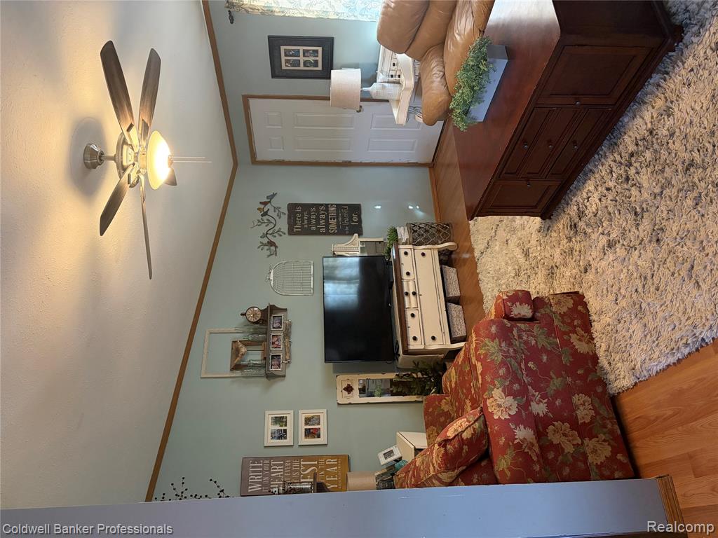 1313 E Murphy Lake Road, Mayville Vlg, MI 48744 — Photo 10