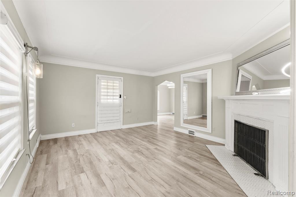 4775 ORCHARD Avenue, Dearborn, MI 48126 — Photo 9