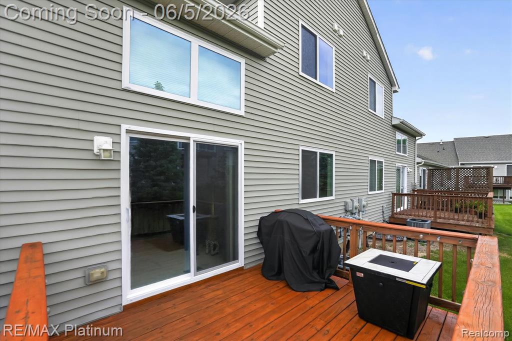 465 Hosta, 082, Howell, MI 48843 — Photo 40