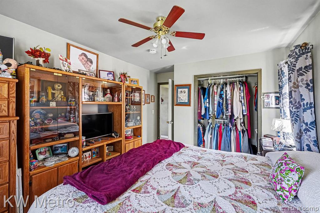 311 Pioneer Drive, Pontiac, MI 48341 — Photo 10