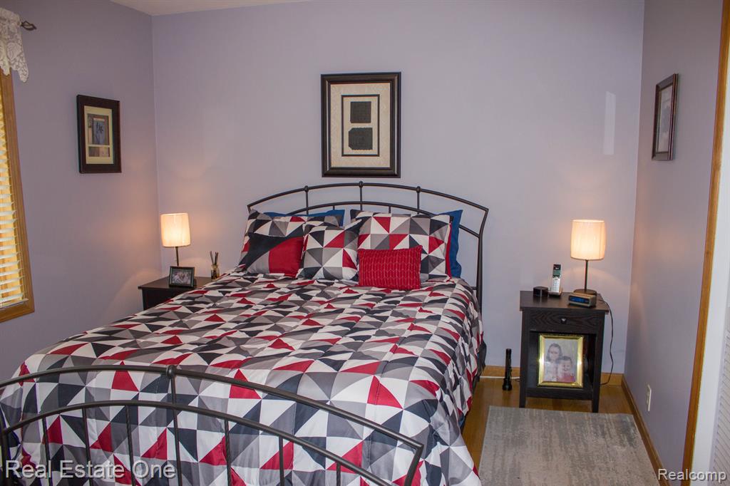 6711 KUTTSHILL Drive NE, Rockford, MI 49341 — Photo 17