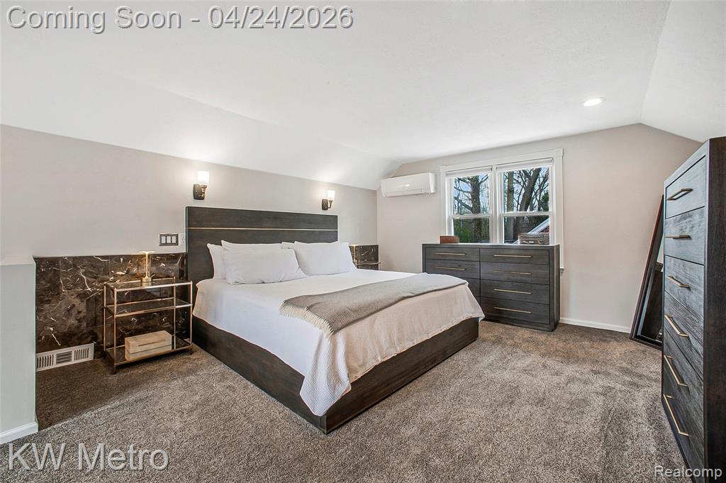 12721 Lincoln Drive, Huntington Woods, MI — Photo 22